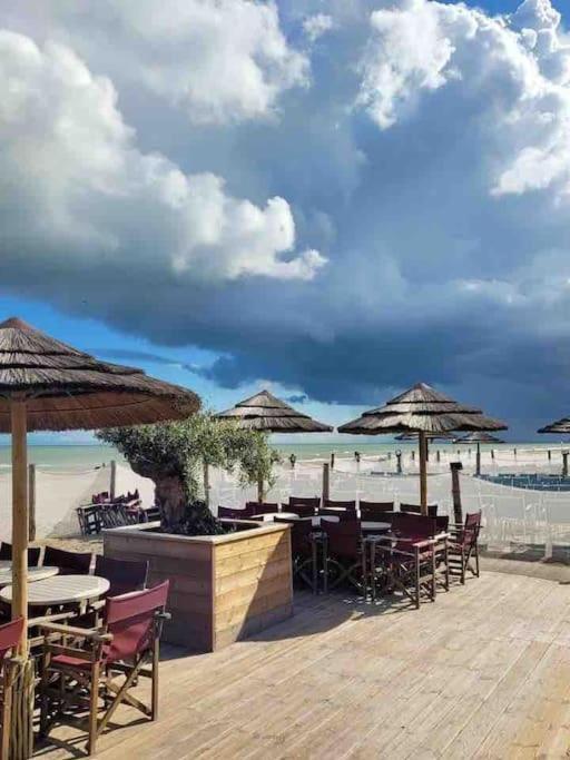 Au 154 Bis - Joli Appartement Avec Grande Terrasse Et Proche De La Plage A Malo Dunkirk المظهر الخارجي الصورة